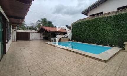Casa com 5 quartos à venda na Abdala Daiggi, --, Enseada, Guarujá por R$ 950.000