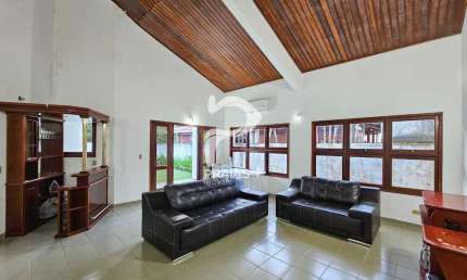 Casa em condomínio fechado com 3 quartos à venda na Passeio dos Garaúnas, --, Riviera, Bertioga por R$ 2.500.000