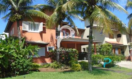 Casa em condomínio fechado com 4 quartos à venda na Dois, --, Enseada, Guarujá por R$ 2.000.000