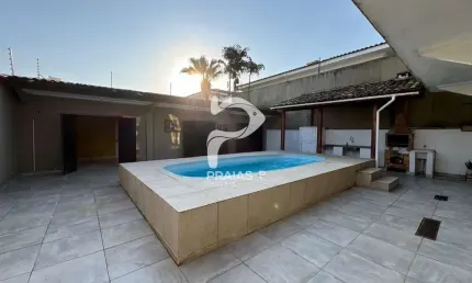 Casa com 4 quartos à venda na Victor Delamare, --, Enseada, Guarujá por R$ 750.000