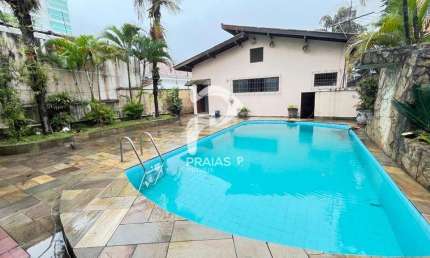 Casa com 3 quartos à venda na Rua Quintino Bocaiúva, --, Pitangueiras, Guarujá por R$ 1.600.000