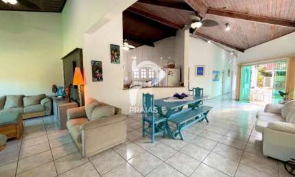 Casa em condomínio fechado com 3 quartos à venda na Alameda do Maracatu, --, Riviera, Bertioga por R$ 2.490.000