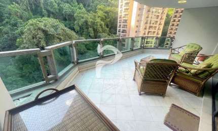 Apartamento com 3 quartos à venda na Rua Sorocaba, --, Pitangueiras, Guarujá por R$ 1.350.000