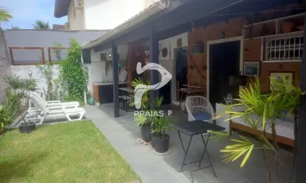 Casa com 3 quartos à venda na Atlântica, --, Enseada, Guarujá por R$ 980.000