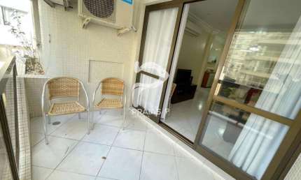 Apartamento com 3 quartos à venda na Rua Santos, --, Pitangueiras, Guarujá por R$ 700.000