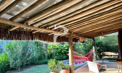 Casa em condomínio fechado com 3 quartos à venda na Rua 4, --, Balneário Praia do Pernambuco, Guarujá por R$ 950.000