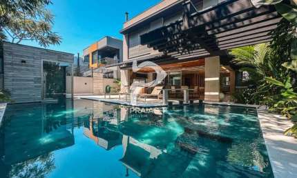 Casa em condomínio fechado com 5 quartos à venda na Alameda Baqui, --, Riviera, Bertioga por R$ 8.900.000