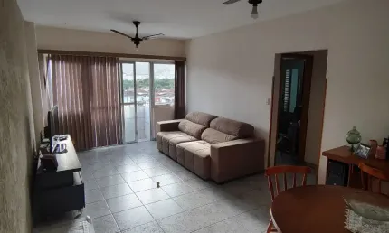 Vende-se Apto 2 Quartos na Av Ana Costa em Santos/SP