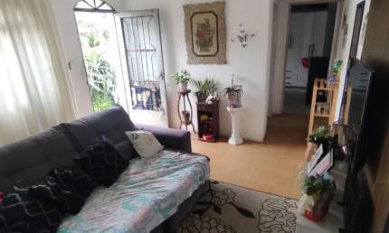 Vende-se Casa 1 Quarto na Vila Jardini em Sorocaba/SP