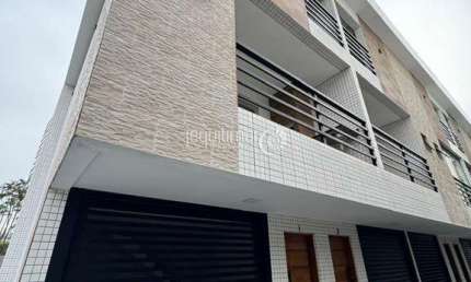 Casa em condomínio fechado com 3 quartos à venda na Enseada, Guarujá  por R$ 890.000