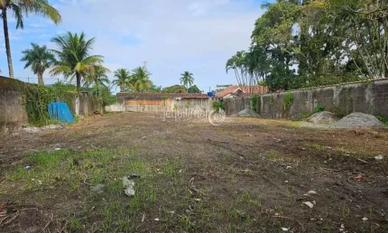Terreno à venda no Balneário Praia do Pernambuco, Guarujá  por R$ 900.000