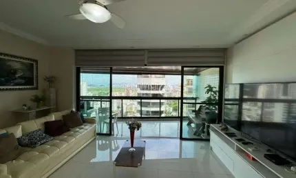Apartamento com 4 quartos para alugar no Jardim Astúrias, Guarujá  por R$ 9.000