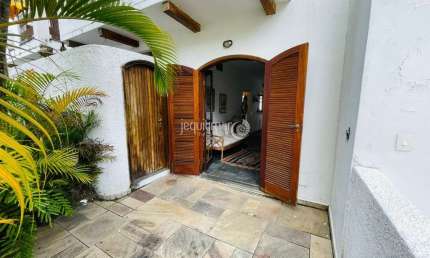Casa em condomínio fechado com 3 quartos à venda na Enseada, Guarujá  por R$ 950.000
