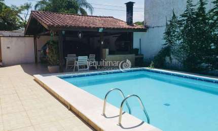 Casa com 5 quartos à venda na Enseada, Guarujá  por R$ 950.000