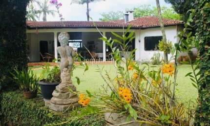 Casa com 6 quartos para alugar no Balneário Praia do Pernambuco, Guarujá  por R$ 10.000