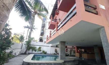 Casa com 6 quartos à venda na Enseada, Guarujá  por R$ 3.400.000
