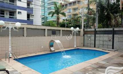 Casa com 7 quartos à venda na Enseada, Guarujá  por R$ 850.000