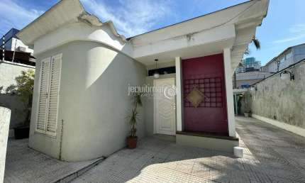 Casa com 3 quartos à venda na Enseada, Guarujá  por R$ 990.000