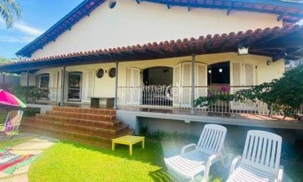 Casa com 5 quartos para alugar no Balneário Praia do Pernambuco, Guarujá  por R$ 7.500