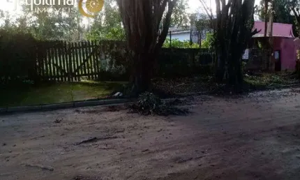 Terreno à venda no Balneário Praia do Pernambuco, Guarujá  por R$ 420.000