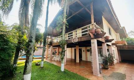 Casa com 4 quartos à venda na Enseada, Guarujá  por R$ 750.000