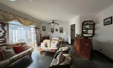 Apartamento com 3 quartos à venda no Pitangueiras, Guarujá  por R$ 650.000