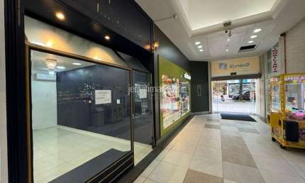 Ponto comercial à venda no Pitangueiras, Guarujá  por R$ 350.000