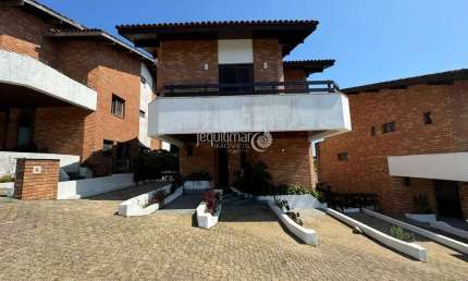 Casa em condomínio fechado com 4 quartos para alugar na Enseada, Guarujá  por R$ 6.500
