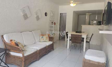 Casa em condomínio fechado com 2 quartos à venda no Balneario Praia do Perequê, Guarujá  por R$ 800.000