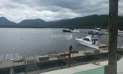 Casa em condomínio fechado com 3 quartos à venda no Balneario Praia do Perequê, Guarujá  por R$ 3.500.000