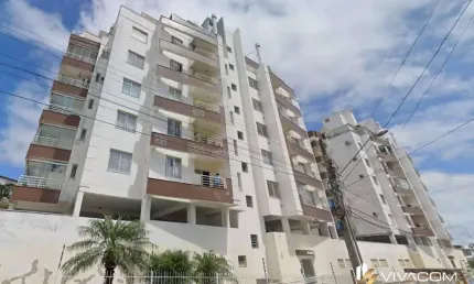 Apartamento 2 quartos com elevador e 2 vagas no Estreito