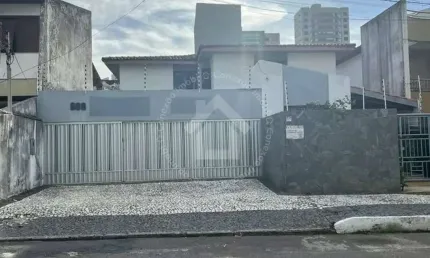 Casa com 5 quartos à venda na Rua Vera Cristina Barbosa Bezerra, 123, Jardins, Aracaju