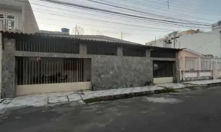 Casa com 5 quartos à venda na Rua Soldado Petrônio José dos Santos, 828, Luzia, Aracaju