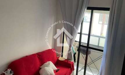 Vende-se apartamento no Condomínio Vista Aruana com 2 quartos