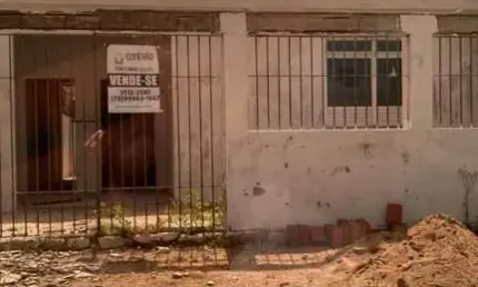 Casa à venda no conj. COHAB em ITAPORANGA D'AJUDA/SERGIPE com 2 quartos