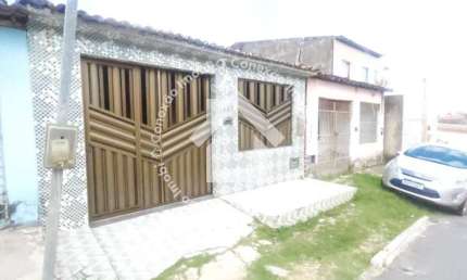 Casa à venda no bairro Soledade em Aracaju com 2 quartos sendo 1 suíte toda forrada e revestida até o teto