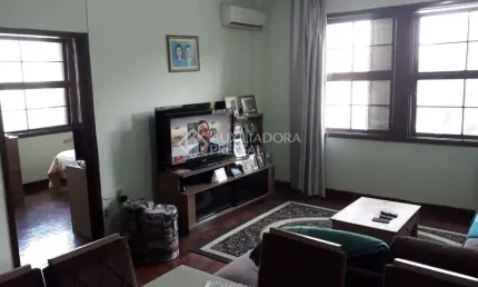 Apartamento com 3 quartos à venda na Avenida Farrapos, 3031, Floresta, Porto Alegre, 106 m2 por R$ 270.000