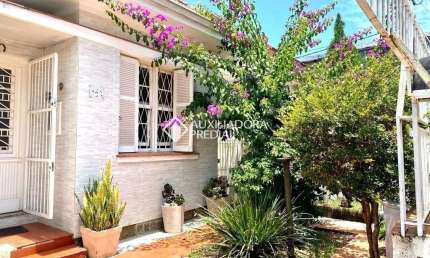 Casa com 2 quartos à venda na Rua Ernesto da Fontoura, 841, São Geraldo, Porto Alegre, 74 m2 por R$ 580.000