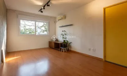 Apartamento com 2 quartos à venda na Rua Anita Garibaldi, 56, Mont Serrat, Porto Alegre, 53 m2 por R$ 425.000