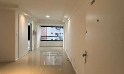 Apartamento para locação, 3/4, 89m2, área de serviço, 02 vagas de garagem.