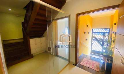 Casa COMERCIAL 235m², 7 Salas amplas, Banheiros, perfeita clinicas, estética ou escritórios,  para Locação ao lado do Metrô Ana Rosa