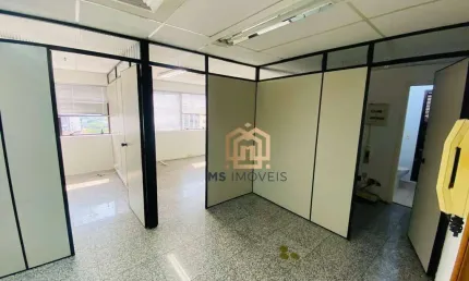 1 bela sala comercial, 51m², 3 ambientes, copa, 2 banheiros, 1 vaga para locação na vila clementino
