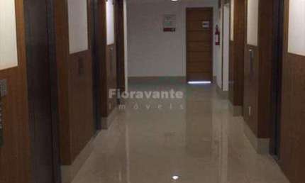 Sala comercial para alugar na Rua Amador Bueno, Centro, Santos