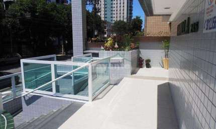 Apartamento no Embaré em Santos. 3 dorms. (1 suíte) Condomínio com Lazer.