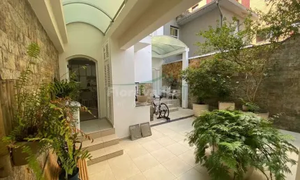 Casa com 3 quartos à venda na Rua Eloy Fernandes, Boqueirão, Santos