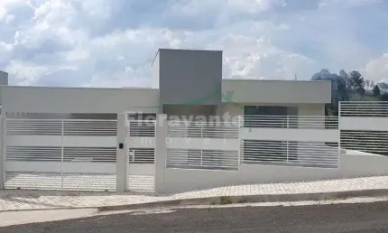 Casa com 3 quartos, Residencial Serra Negra, Serra Negra.