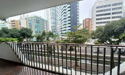 Apartamento Alto Padrão , com 4 dorms, Boqueirão, Santos