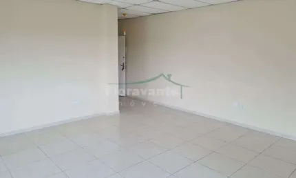 Sala comercial, Vila Mathias, Santos. Próximo Hospital Unimed.