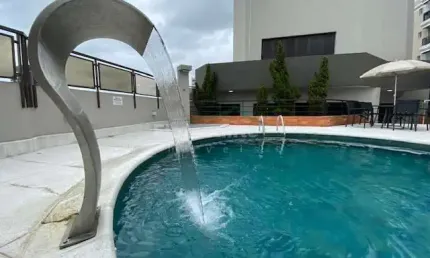 Flat com 1 dorm, Gonzaga, Santos - R$ 450 mil, Cod: 8262
