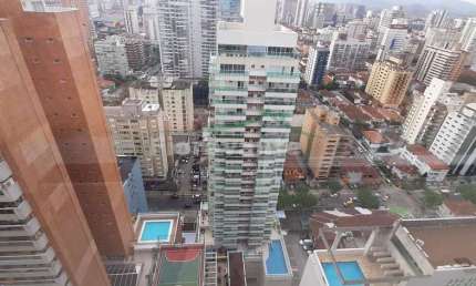 APARTAMENTO no GONZAGA - 1 SUÍTE - TODO MOBILIADO e LAZER TOTAL
